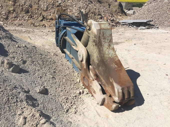 Okada ORC 200 Moreuil concrete Crusher €350