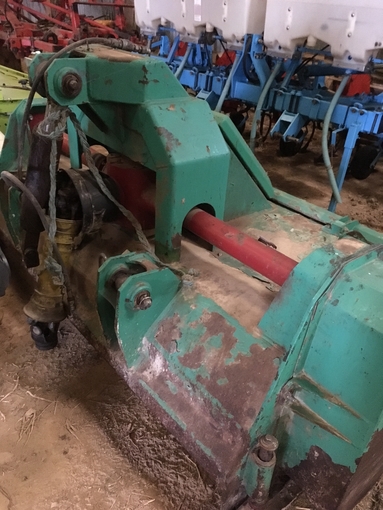 Location Fraise Nivelante Techno 2000 Beauquesne 400 €