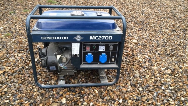 Group generator GENERATOR MC 2700 €30
