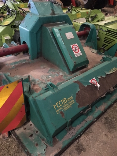 Location Fraise Nivelante Techno 2000 Beauquesne 400 €